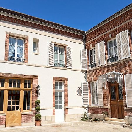 Maison A Deux Mains Ay-Champagne Exteriör bild