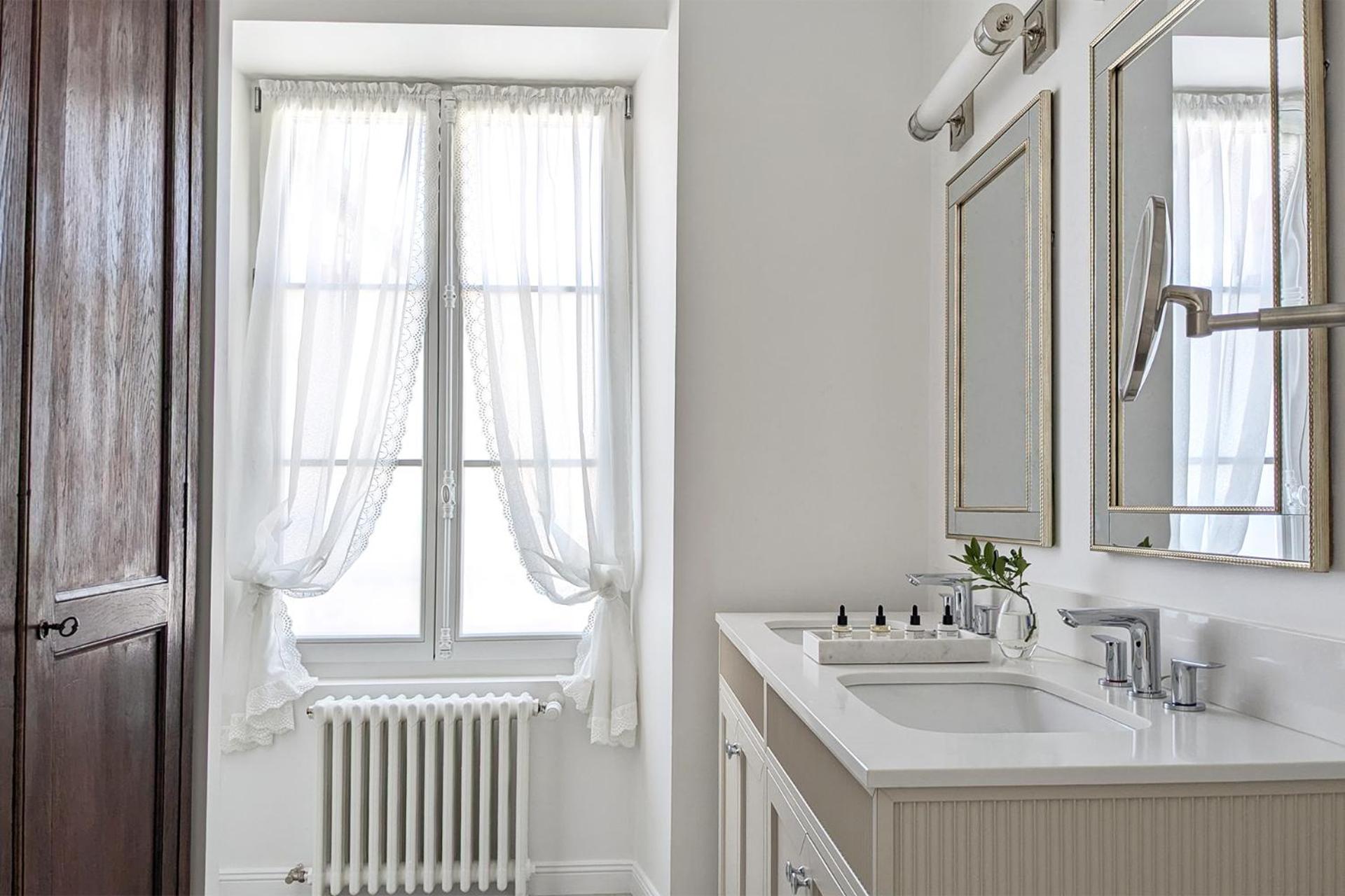 Maison A Deux Mains Ay-Champagne Exteriör bild